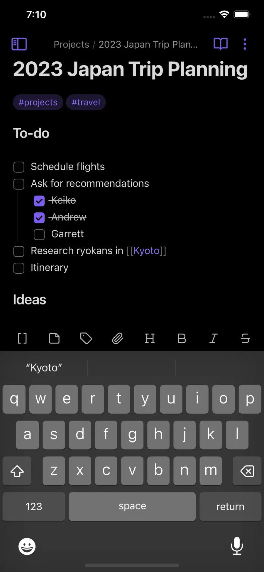 Úprava poznámky s checklistem a interním odkazem v mobilním Obsidianu